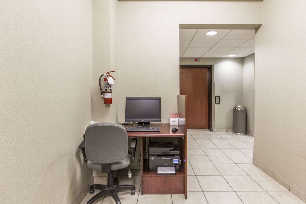 Comfort Inn & Suites Red Deer Facilidades foto